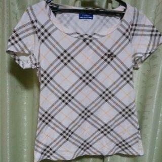 バーバリーブルーレーベル(BURBERRY BLUE LABEL)のBURBERRYﾌﾞﾙｰﾚｰﾍﾞﾙの半袖ティシャツ(Tシャツ(半袖/袖なし))