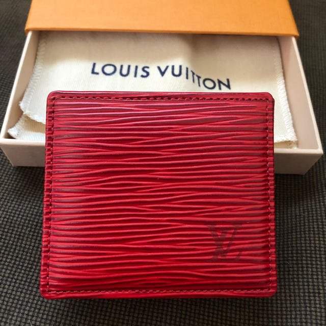 LOUIS VUITTON(ルイヴィトン)のルイヴィトン  レディースのファッション小物(財布)の商品写真