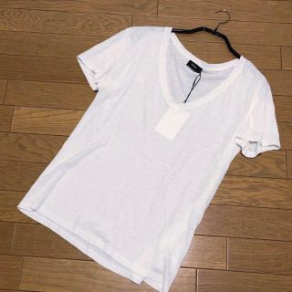 セオリー(theory)の新品★Theory セオリー Vネック 半袖カットソー★白(Tシャツ(半袖/袖なし))