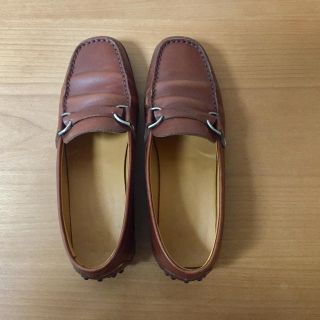 トッズ(TOD'S)のTOD'S ローファー(ローファー/革靴)