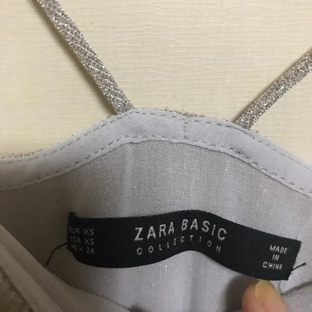 ZARA(ザラ)のZARAシルバーワンピース レディースのワンピース(ひざ丈ワンピース)の商品写真