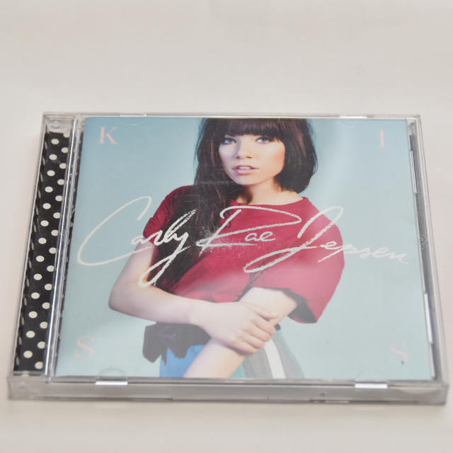 (CD)CARLY RAE JEPSEN「KISS」 エンタメ/ホビーのCD(ポップス/ロック(洋楽))の商品写真