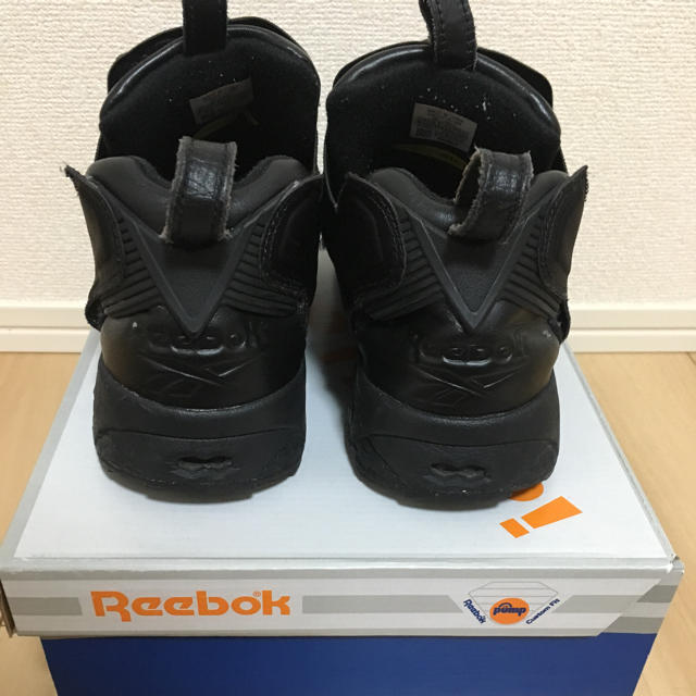 Reebok(リーボック)のReebok リーボックインスタポンプフューリー ジャーナルスタンダード別注 メンズの靴/シューズ(スニーカー)の商品写真