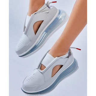 ナイキ(NIKE)のair max 720 ff 24.0(サンダル)