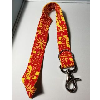 クイックシルバー(QUIKSILVER)のクイックシルバー　ネックストラップYL/RD　【新品未使用】送料込みです(キーホルダー)