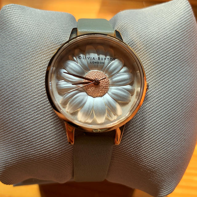 BURTON(バートン)のOLIVIA・BURTON 腕時計 レディースのファッション小物(腕時計)の商品写真