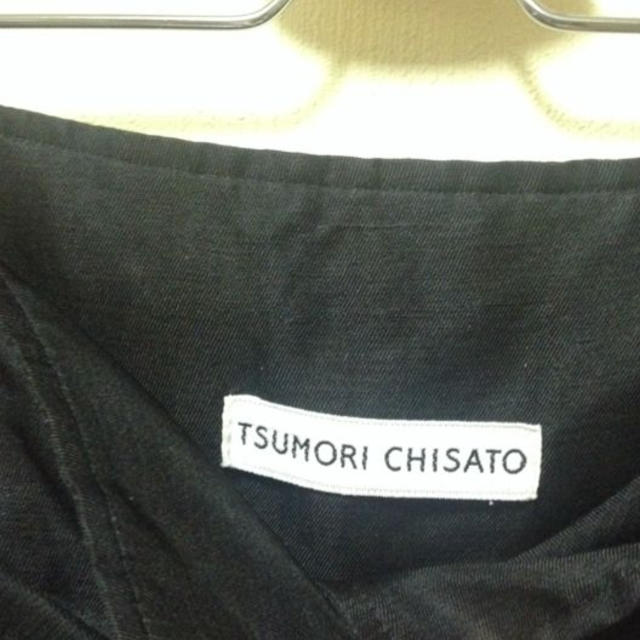TSUMORI CHISATO(ツモリチサト)のツモリチサト シルクスカート レディースのスカート(ひざ丈スカート)の商品写真