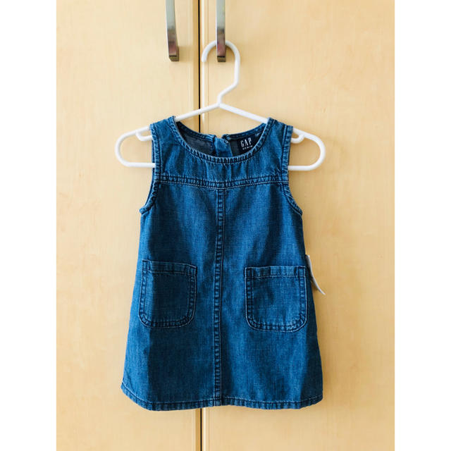 GAP(ギャップ)のGAP denim  baby&kids 未使用ジャンスカ キッズ/ベビー/マタニティのキッズ服女の子用(90cm~)(ワンピース)の商品写真