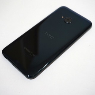 ハリウッドトレーディングカンパニー(HTC)のSIMフリー htc U11 life(スマートフォン本体)