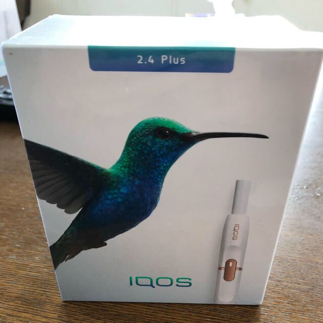 IQOS(アイコス)のアイコス 2.4 Plus 本体 新品未開封 ホワイト メンズのファッション小物(タバコグッズ)の商品写真