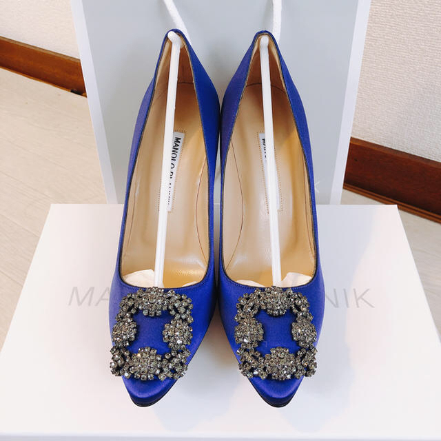 【美品】MANOLO BLAHNIK マノロブラニクハンギシ35 ロイヤルブルー