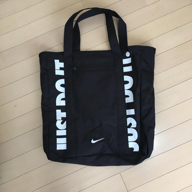 Nike Nike ナイキ ビッグ トートバッグ スウォッシュ Just Do It の通販 By Hype East ナイキならラクマ Nike Nike ナイキ ビッグ トートバッグ スウォッシュ Just Do It の通販 By Hype East ナイキならラクマ