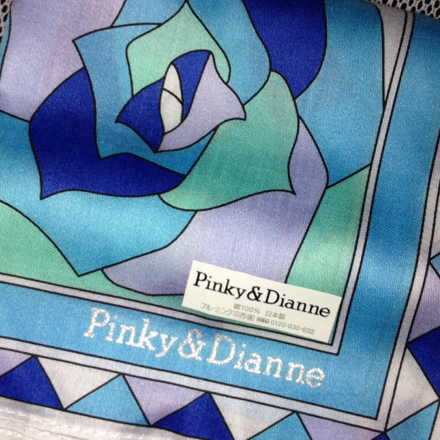 Pinky&Dianne(ピンキーアンドダイアン)のピンダイ♡ハンカチ レディースのファッション小物(ハンカチ)の商品写真