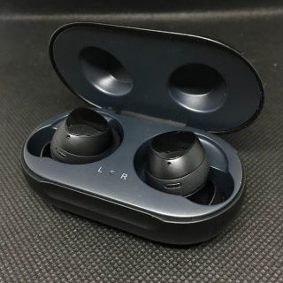 サムスン(SAMSUNG)のセール中！最新モデル!!Samsung Galaxy Buds ブラック(ヘッドフォン/イヤフォン)