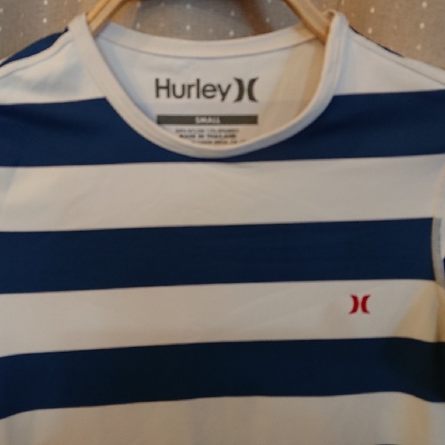 Hurley(ハーレー)の☆Hurley ラッシュガード☆ スポーツ/アウトドアのスポーツ/アウトドア その他(サーフィン)の商品写真