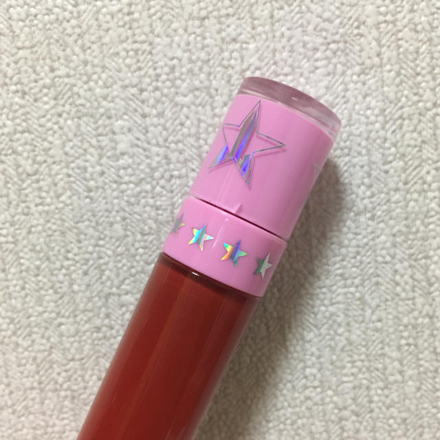 JEFFREE STAR COSMETICS- WIFEY コスメ/美容のベースメイク/化粧品(口紅)の商品写真