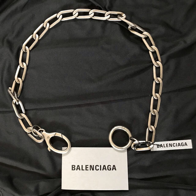 Balenciaga(バレンシアガ)の【新品】Balenciaga シルバーラージネックレス メンズのアクセサリー(ネックレス)の商品写真