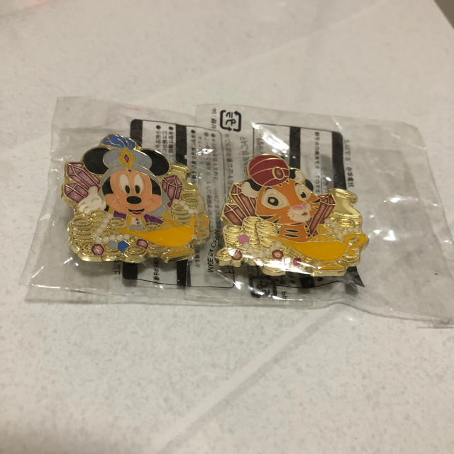 Disney(ディズニー)のディズニー ピンバッチ エンタメ/ホビーのアニメグッズ(バッジ/ピンバッジ)の商品写真