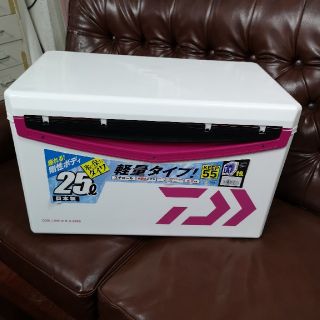 値下げしました☆ダイワ　クールラインα２s2500 クーラーボックス　未使用新品(その他)