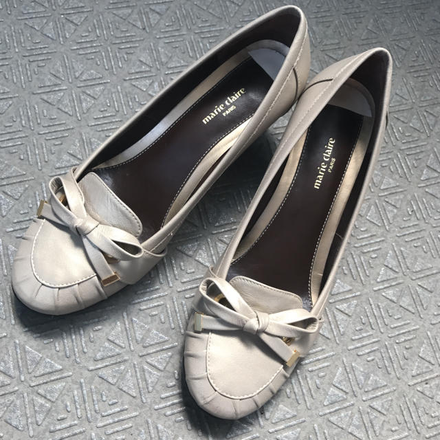 Marie Claire(マリクレール)のパンプス 22、5 センチ 2E  マリクレール パリ  伊勢丹 リボン レディースの靴/シューズ(ハイヒール/パンプス)の商品写真