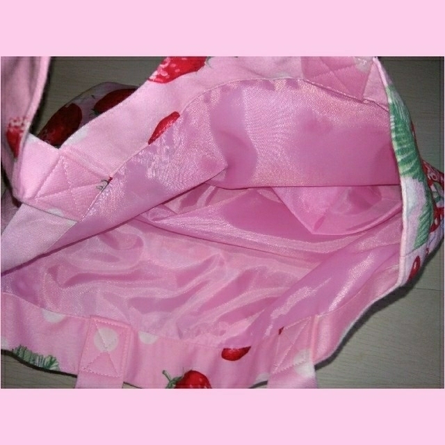 Angelic Pretty(アンジェリックプリティー)の🍓AngelicPreetty 🍓ミルキーベリーミニトート　ピンク レディースのバッグ(トートバッグ)の商品写真
