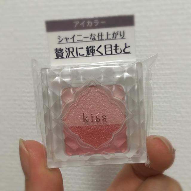 伊勢半(イセハン)のキス アイシャドウ コスメ/美容のベースメイク/化粧品(アイシャドウ)の商品写真