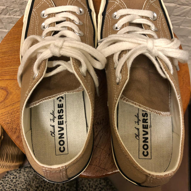 CONVERSE(コンバース)のコンバース チャックテイラー ベージュ レディースの靴/シューズ(スニーカー)の商品写真