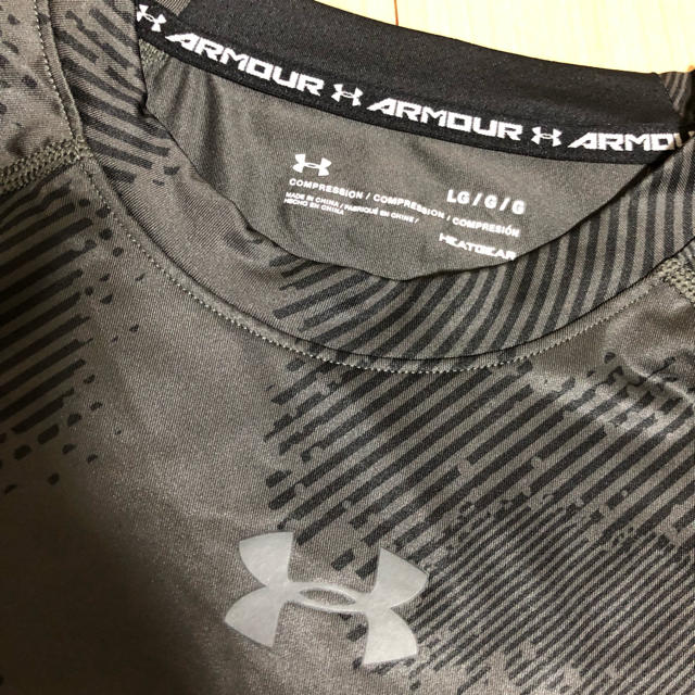 UNDER ARMOUR(アンダーアーマー)のアンダーアーマー  Tシャツ  スポーツ/アウトドアのトレーニング/エクササイズ(トレーニング用品)の商品写真