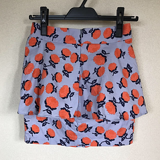 お花柄 ミニスカート レディースのスカート(ミニスカート)の商品写真