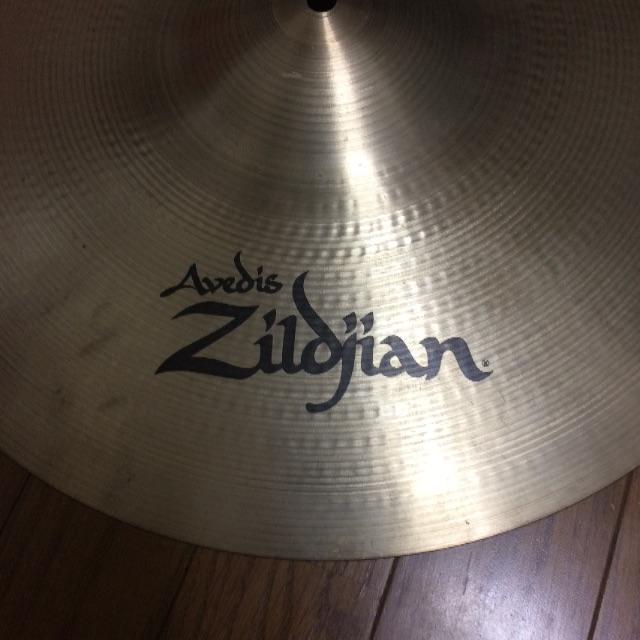 A Zildjian Mediam Crash 楽器のドラム(シンバル)の商品写真