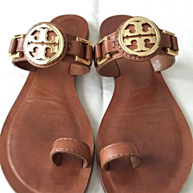 Tory Burch(トリーバーチ)のmoka様専用ページ レディースの靴/シューズ(サンダル)の商品写真