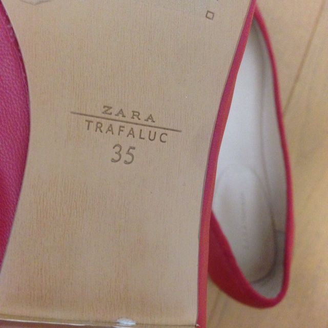 ZARA(ザラ)のZARA♡フラットシューズ レディースの靴/シューズ(ハイヒール/パンプス)の商品写真