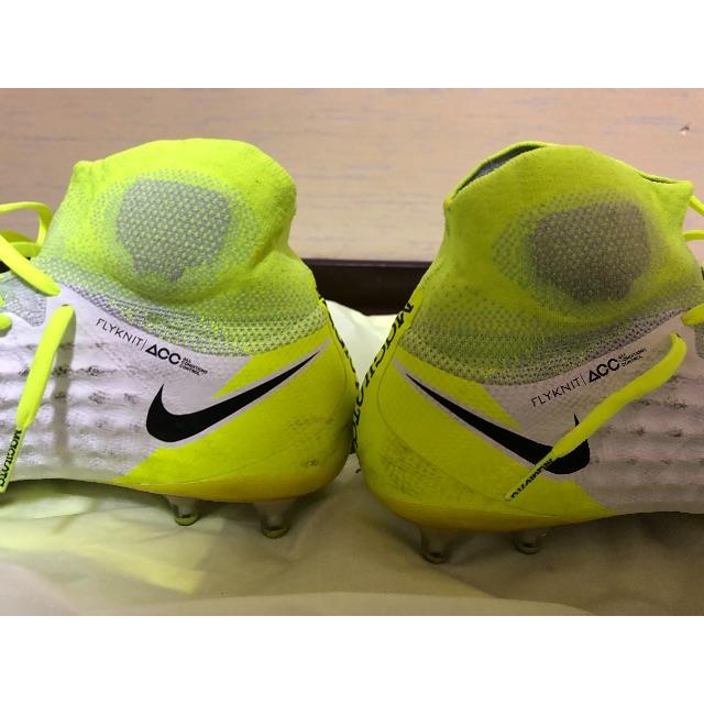 Nike Nike マジスタ 26 の通販 By る S Shop ナイキならラクマ Nike Nike マジスタ 26 の通販 By る S Shop ナイキならラクマ