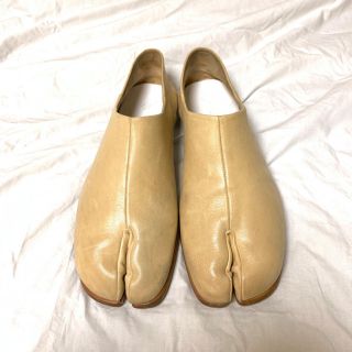 マルタンマルジェラ(Maison Martin Margiela)のメゾン マルジェラ 足袋 タビ tabi スリッポン サンダル 40 ベージュ(スリッポン/モカシン)