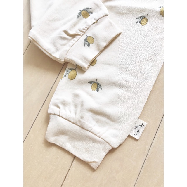 Caramel baby&child (キャラメルベビー&チャイルド)の新品✦1点のみ Konges Sloejd レモン柄パンツ キッズ/ベビー/マタニティのベビー服(~85cm)(パンツ)の商品写真