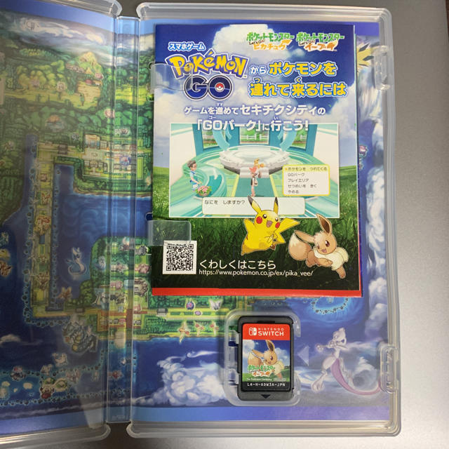 Nintendo Switch(ニンテンドースイッチ)のポケットモンスター Let's Go! イーブイ エンタメ/ホビーのゲームソフト/ゲーム機本体(家庭用ゲームソフト)の商品写真