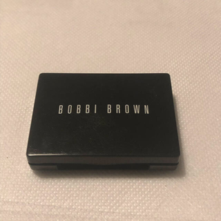 ボビイブラウン(BOBBI BROWN)のボビィブラウン  パウダーファンデーション(ファンデーション)