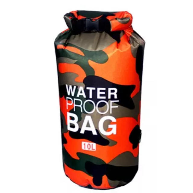 軽量　防水バッグ　 10L　（迷彩オレンジ）今ならオマケ付き☆ メンズのバッグ(ショルダーバッグ)の商品写真