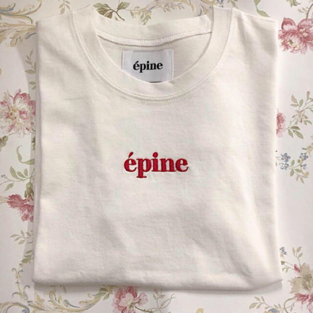 epine　ロゴTシャツ レディースのトップス(Tシャツ(半袖/袖なし))の商品写真