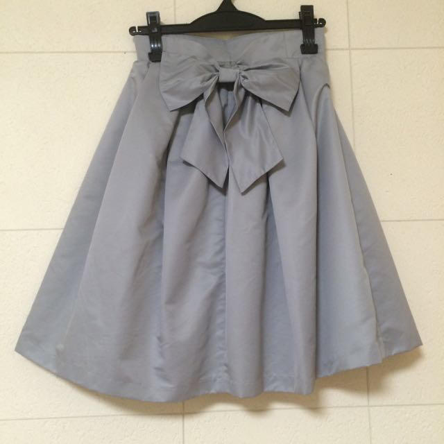 RD Rouge Diamant(アールディールージュディアマン)のバックリボンスカート レディースのスカート(ひざ丈スカート)の商品写真