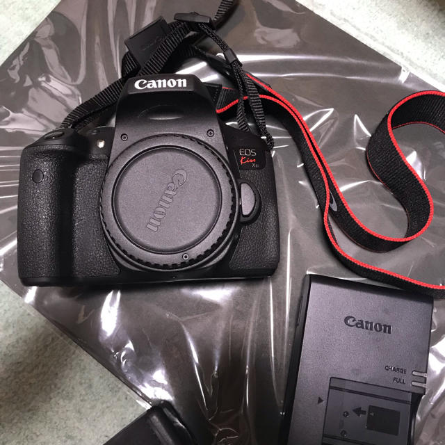 Canon kiss X8i Wズームキット