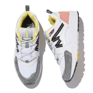 アダムエロぺ(Adam et Rope')の新品【KARHU】FUSION 2.0

スニーカー 35(スニーカー)