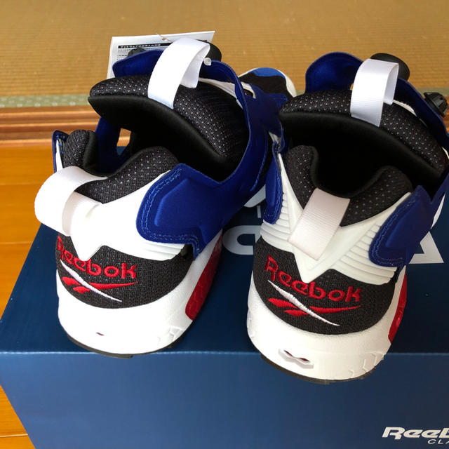 Reebok INSTA POMP FURY インスタ ポンプフューリー