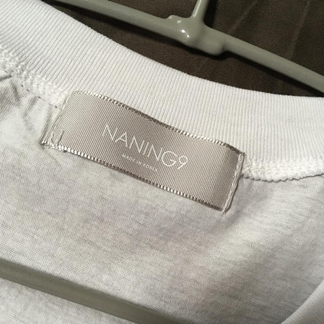 dholic(ディーホリック)のNANING9ノースリーブ/スリーブレス レディースのトップス(Tシャツ(半袖/袖なし))の商品写真