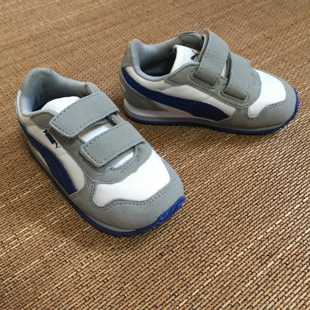 PUMA(プーマ)のキッズ PUMA 13センチ キッズ/ベビー/マタニティのベビー靴/シューズ(~14cm)(スニーカー)の商品写真