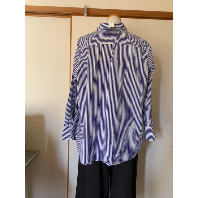 23区(ニジュウサンク)のシャツ レディースのトップス(シャツ/ブラウス(長袖/七分))の商品写真