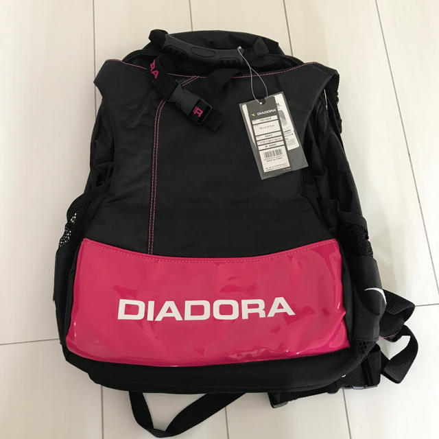 DIADORA(ディアドラ)の新品 テニスリュック ディアドラ スポーツ/アウトドアのテニス(バッグ)の商品写真