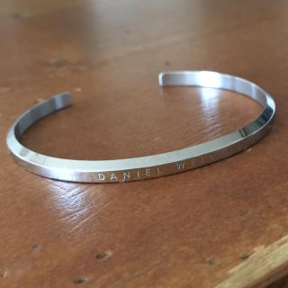 ダニエルウェリントン(Daniel Wellington)の値下げ早い者勝ち ダニエルウェリントン バングル ブレスレット(ブレスレット/バングル)