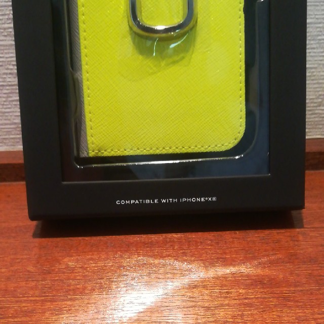 MARC JACOBS - 【在庫あり即配送】スナップショットスマホカバーXS、X対応の通販 by モナくま's shop｜マークジェイコブス