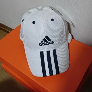 アディダス(adidas)の新品未使用 adidas ジュニア  キャップ 白(帽子)